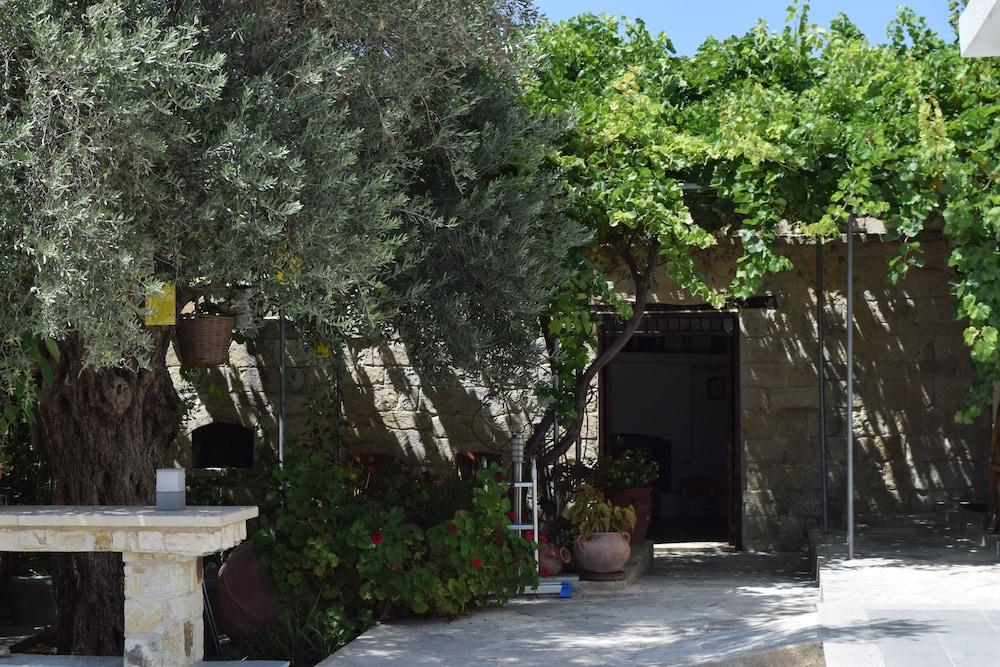 Lasa Heights Hotel Exterior foto