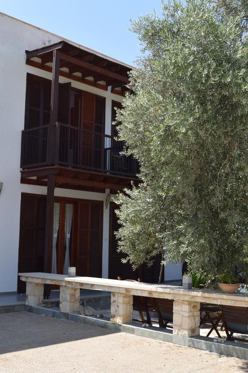 Lasa Heights Hotel Exterior foto