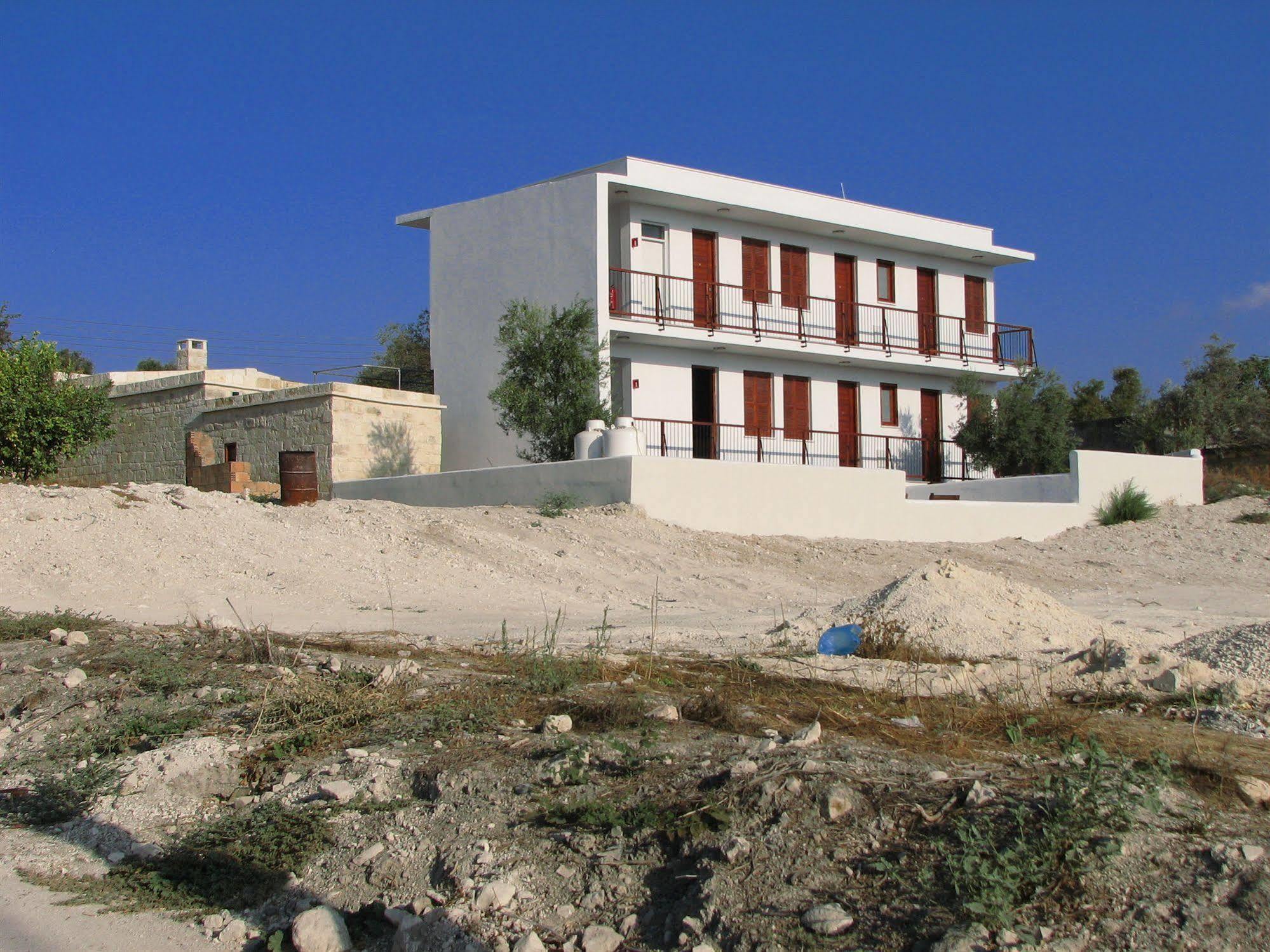 Lasa Heights Hotel Exterior foto